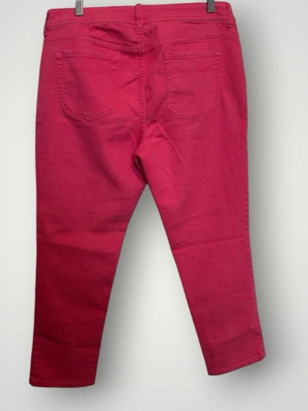 Chico’s Pink Straight Leg Ankle‎ Jeans Women’s Size 2